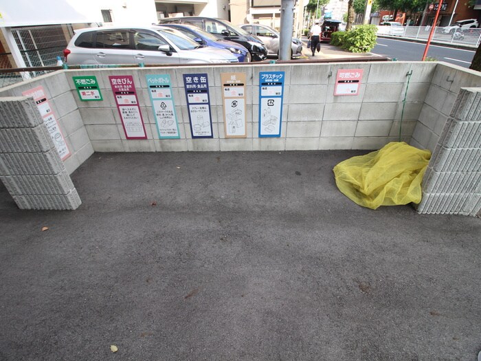 物件外観写真3　(建物設備)