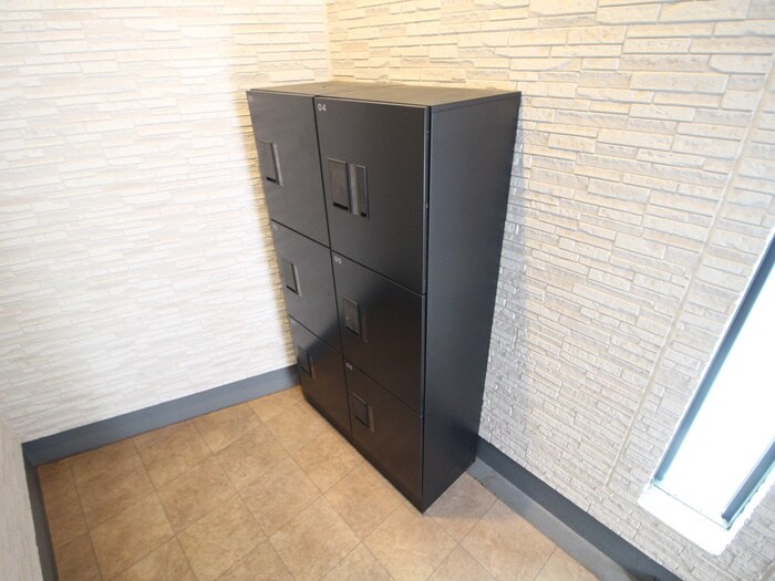 物件外観写真6　(建物設備)