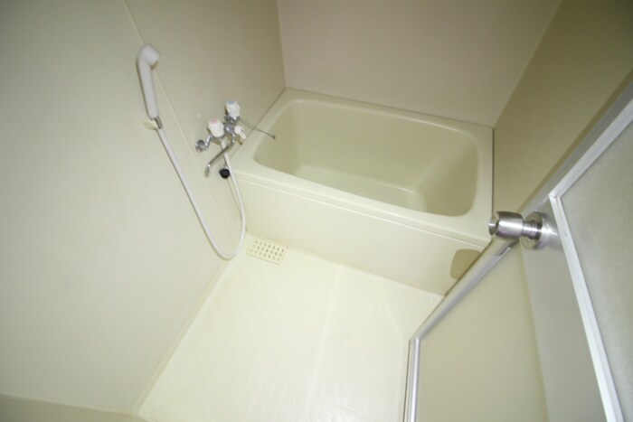 物件内観写真12　(バス／シャワールーム等)