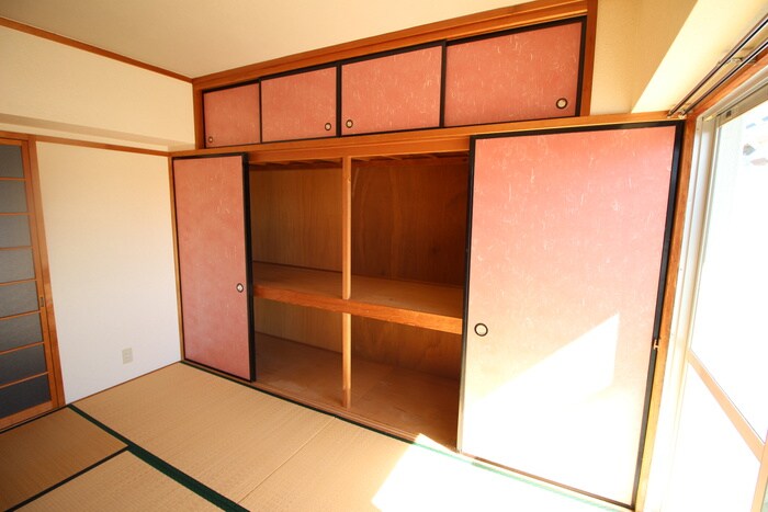 物件内観写真15　(収納)