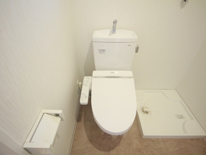 物件内観写真15　(トイレ)