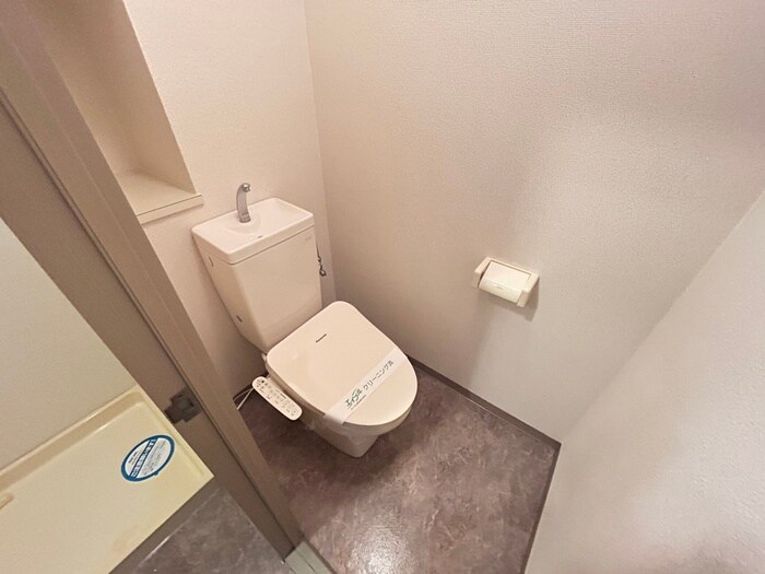 物件内観写真11　(トイレ)