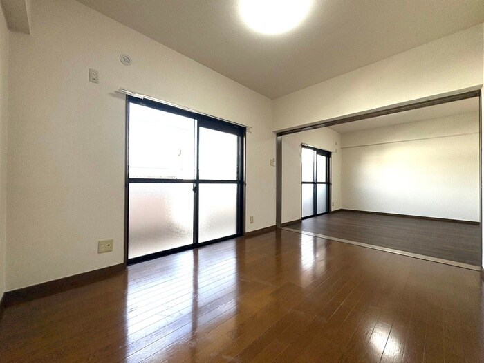 物件内観写真21　(居室)