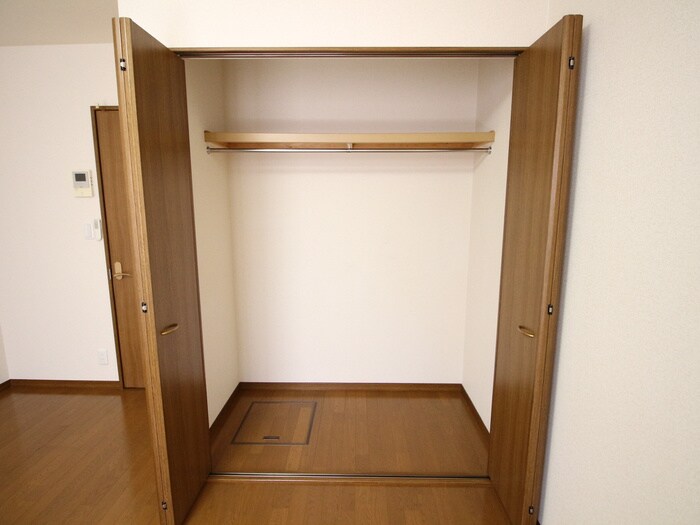 物件内観写真19　(収納)