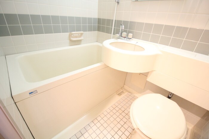 ラ・ク－ル泉のバス