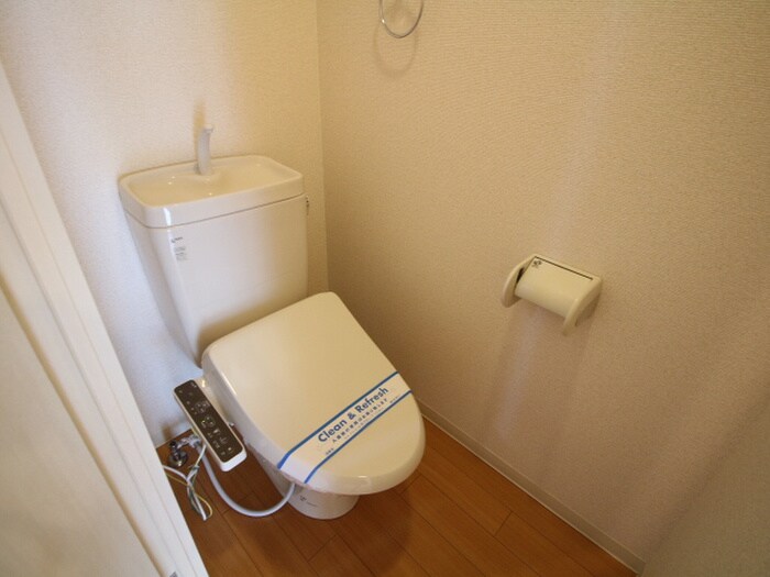 物件内観写真12　(トイレ)