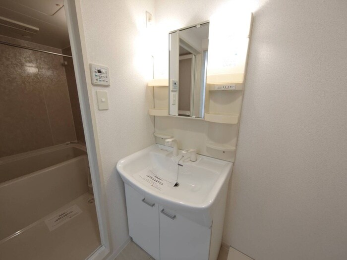 物件内観写真14　(収納)