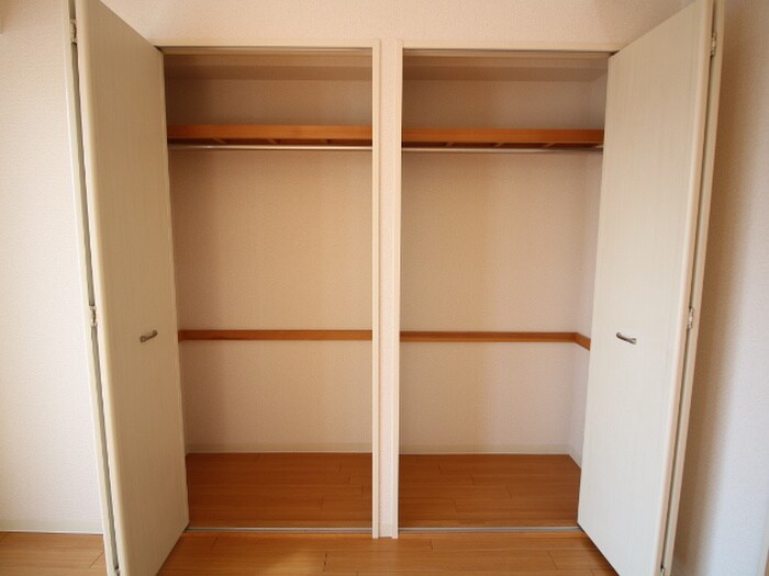 物件内観写真17　(収納)