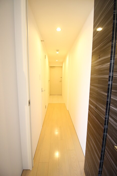 物件内観写真14　(廊下)