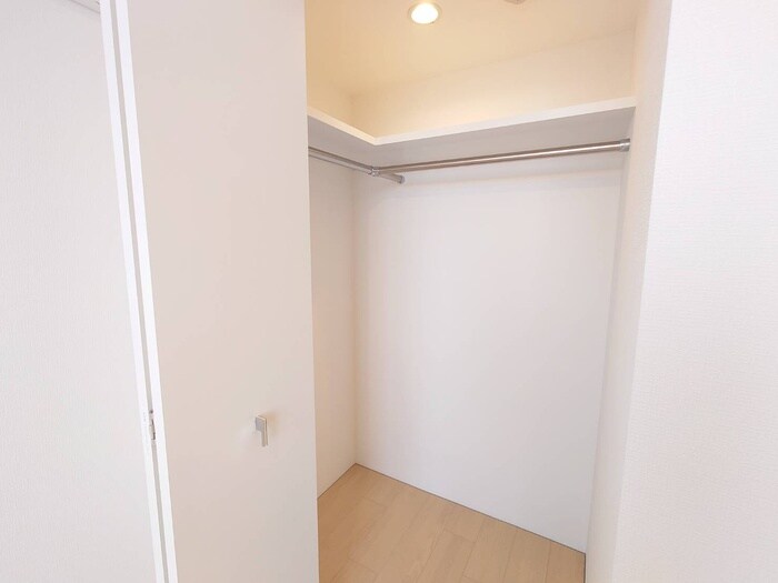 物件内観写真19　(収納)