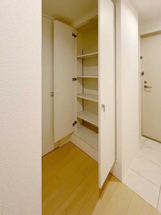 物件内観写真21　(靴箱)