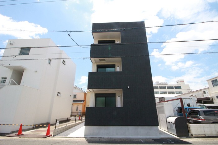 物件外観写真5　(外観写真)