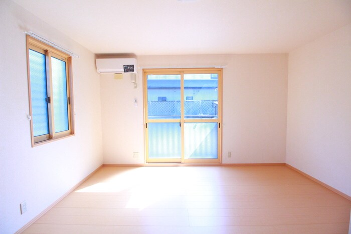 物件内観写真18　(居室)