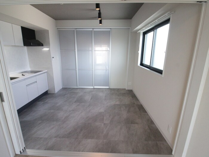 物件内観写真19　(居室)