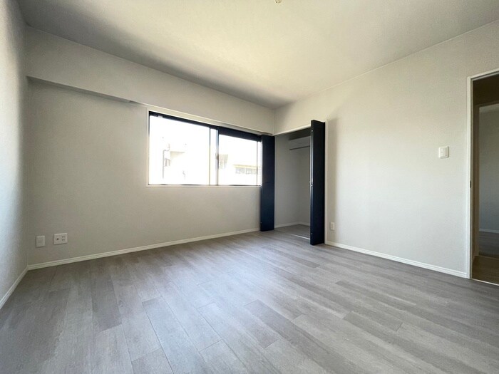 物件内観写真18　(居室)