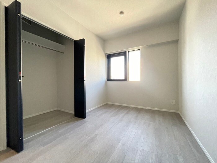 物件内観写真19　(居室)