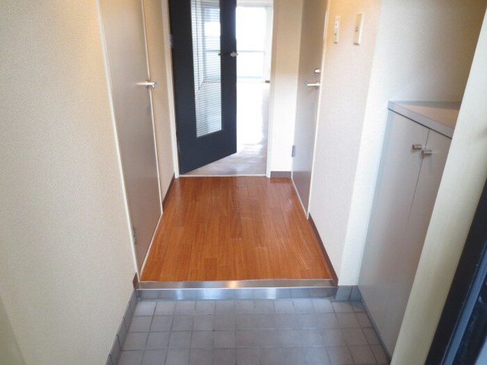 物件内観写真7　(廊下)