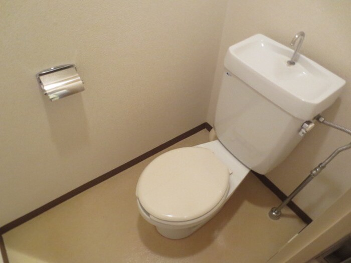 物件内観写真11　(トイレ)