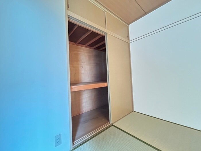 物件内観写真13　(収納)