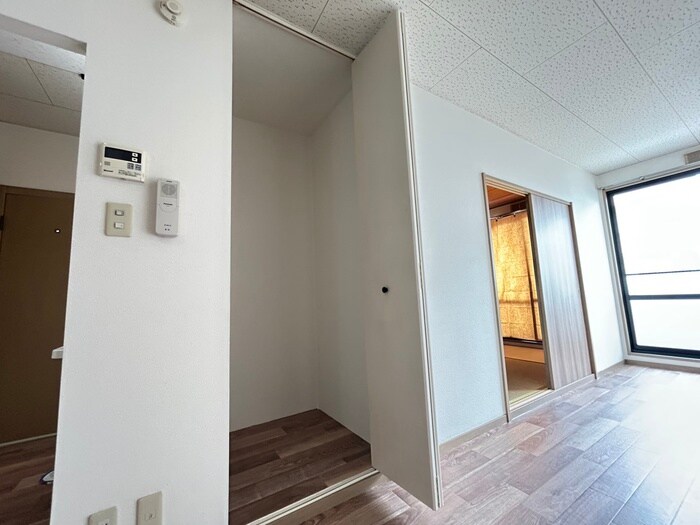 物件内観写真19　(収納)