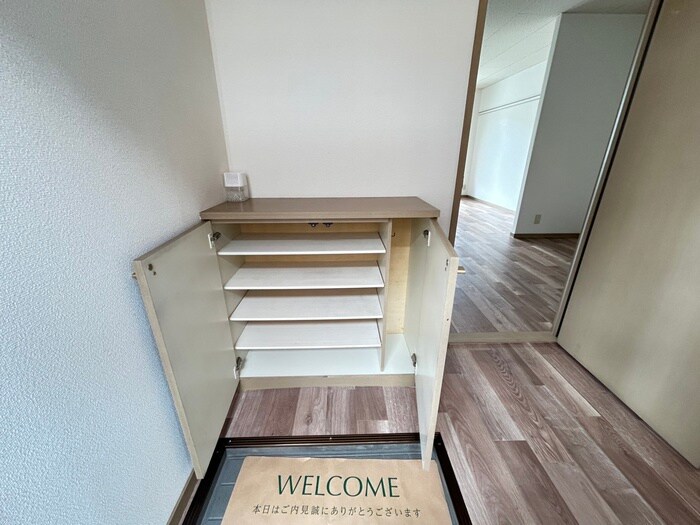 物件内観写真20　(靴箱)