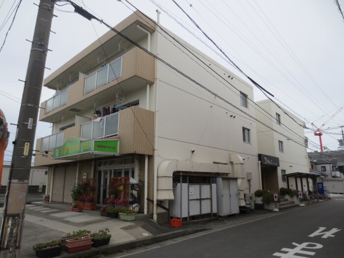 物件外観写真3　(外観写真)