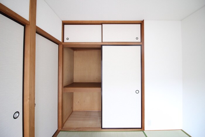 物件内観写真10　(収納)