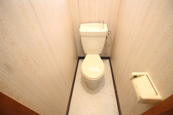 物件内観写真13　(トイレ)