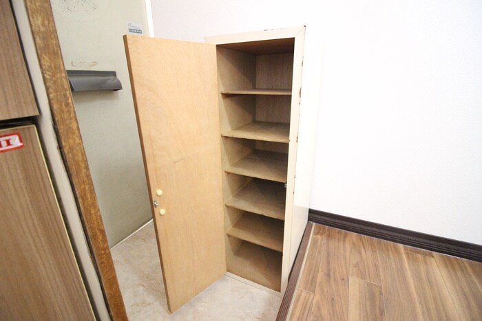 物件内観写真16　(靴箱)