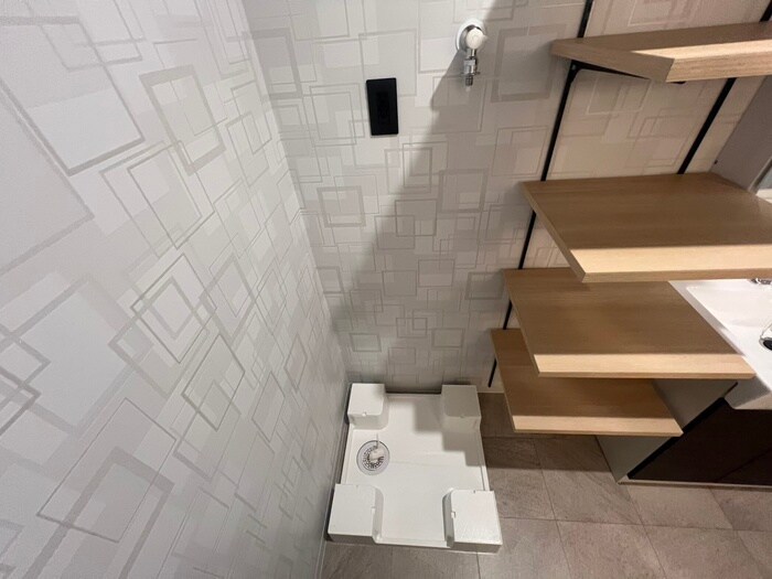 物件内観写真15　(洗濯機置場)