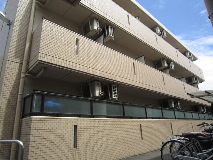 物件外観写真4　(外観写真)