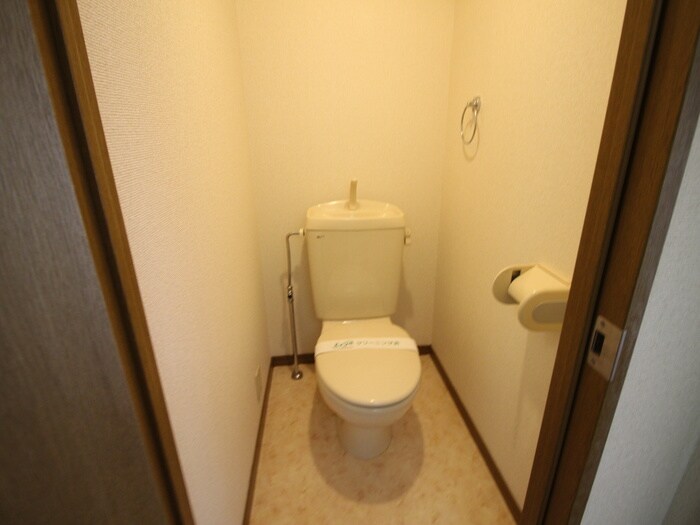 物件内観写真13　(トイレ)