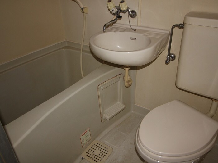 物件内観写真10　(バス／シャワールーム等)