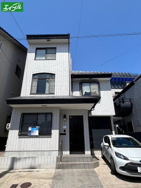 昭和区鶴舞三丁目貸家外観写真