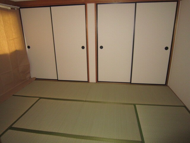 物件内観写真6　(居室)