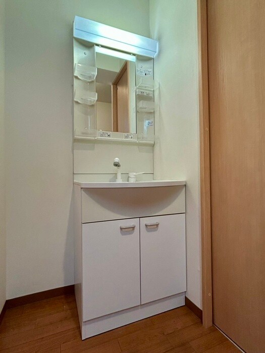 物件内観写真14　(洗面)