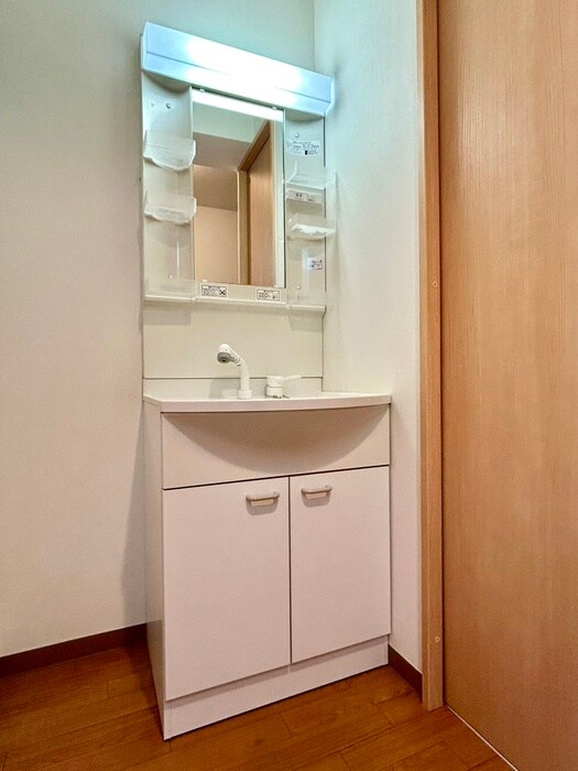 物件内観写真14　(洗面)