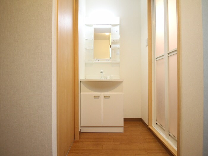 物件内観写真15　(洗面)