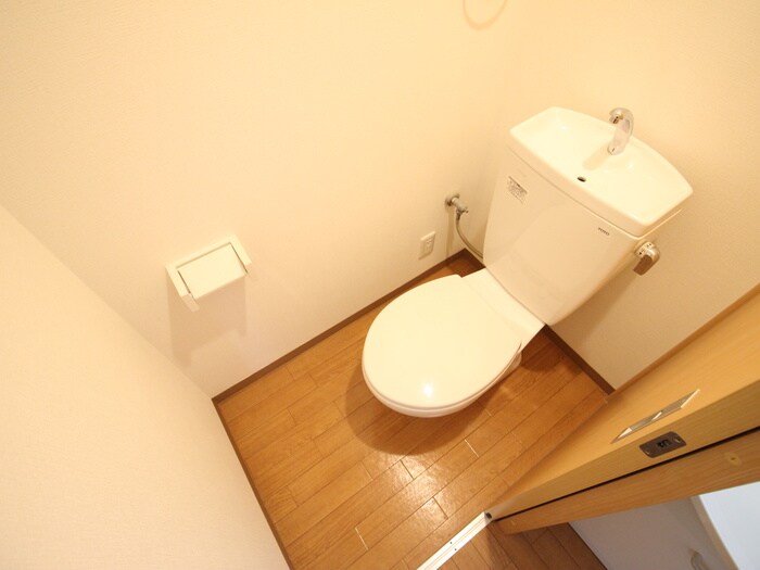 物件内観写真17　(トイレ)