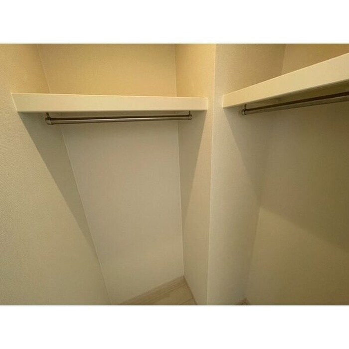 物件内観写真7　(収納)