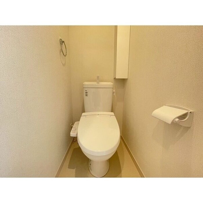 物件内観写真11　(トイレ)