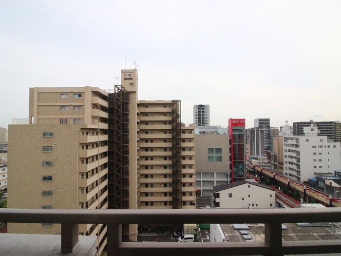 物件内観写真19　(室内からの展望)