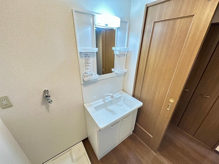 物件内観写真13　(洗面)