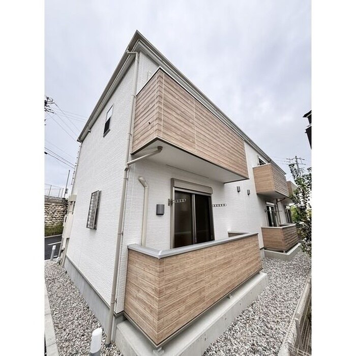 物件外観写真2　(外観写真)