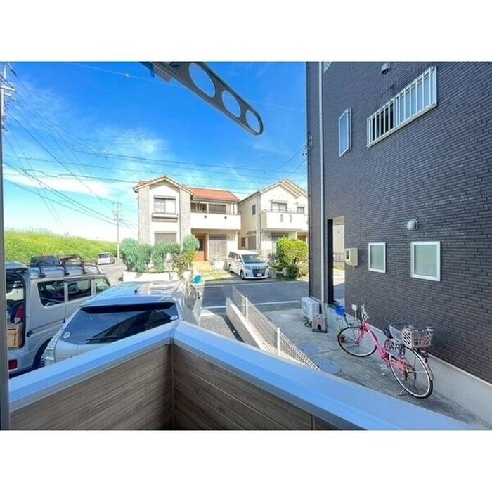 物件内観写真10　(室内からの展望)