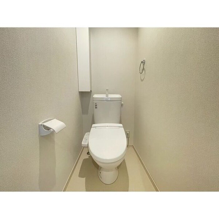 物件内観写真12　(トイレ)