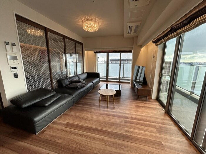 物件内観写真7　(居室)