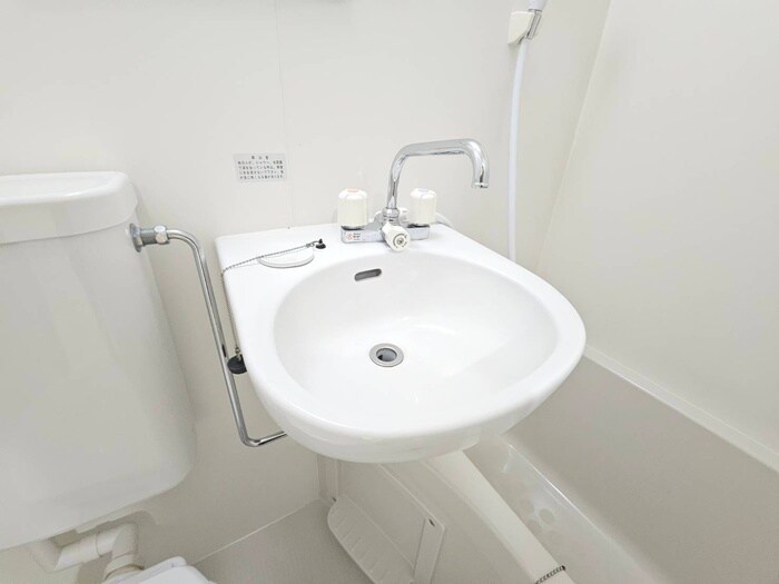物件内観写真10　(洗面)