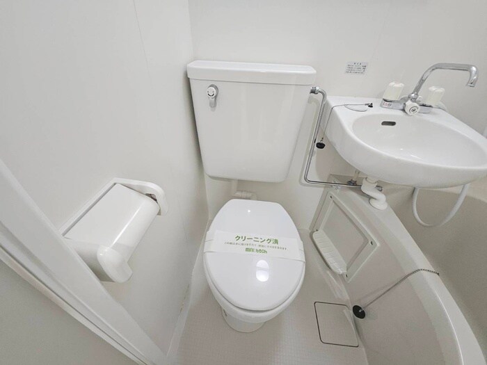 物件内観写真12　(トイレ)