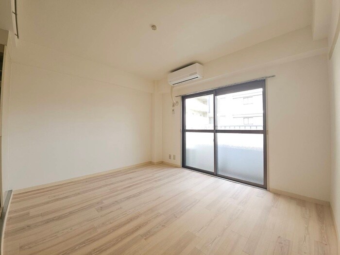 物件内観写真18　(居室)